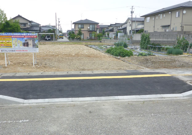 魚津市　歩道切り下げ工事